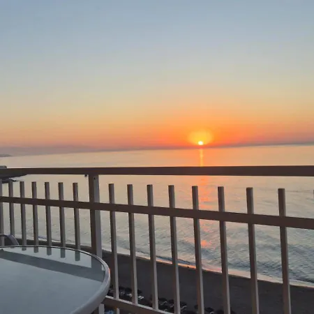 La Terraza De 2 Fuengirola